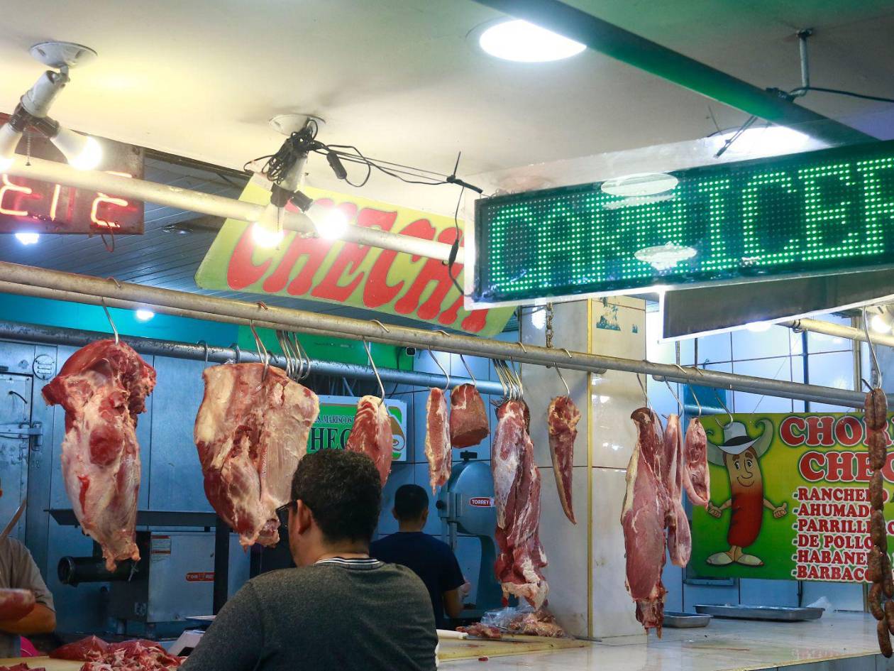 Las carnicerías son uno de los rubros más afectados por los apagones debido a la delicadeza y rápida descomposición de sus productos.
