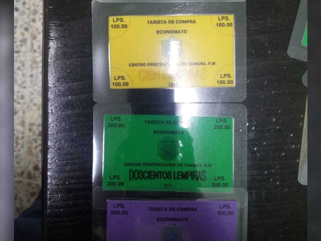 En el centro penal de Támara, las compras en los economatos se realizaban mediante tarjetas de L20, L100, L200 y L500. La circulación duró casi un año.