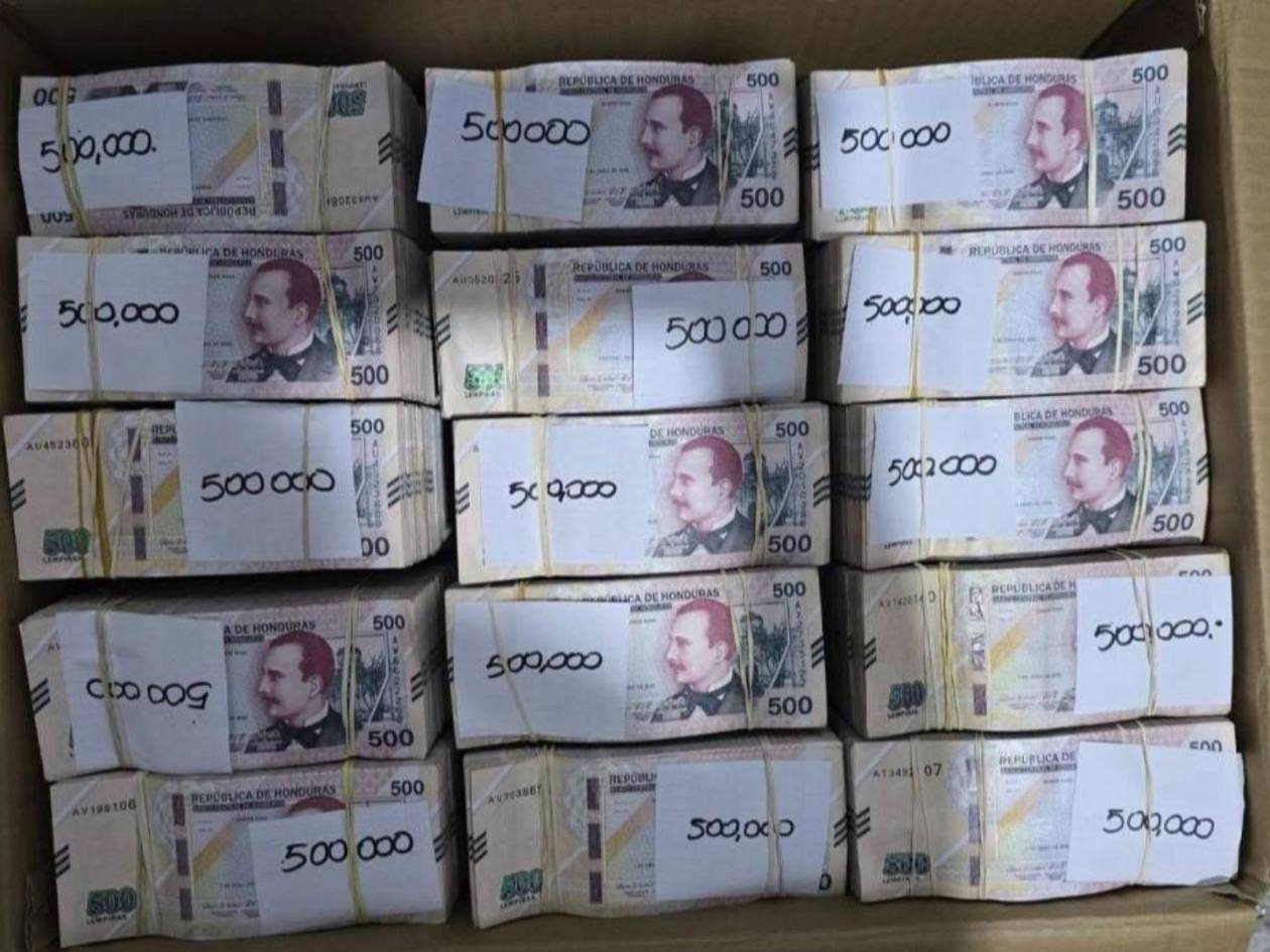 En un allanamiento, las autoridades detectaron más 358 millones de lempiras en efectivo en las sedes y la casa del gerente de Koriun. Se obligó al negocio a devolver el dinero, pero no lo hizo.