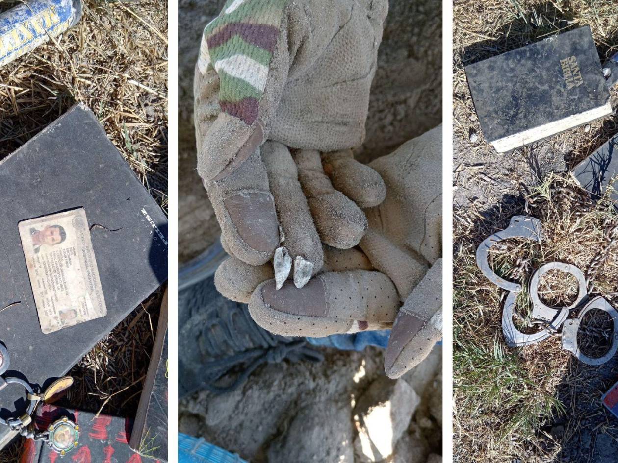 Otra foto compartido por el grupo Guerreros Buscadores De Jalisco. Se hallaron en sitio fotografías, esposas, documentos y hasta lo que se cree, son restos óseos de migrantes.