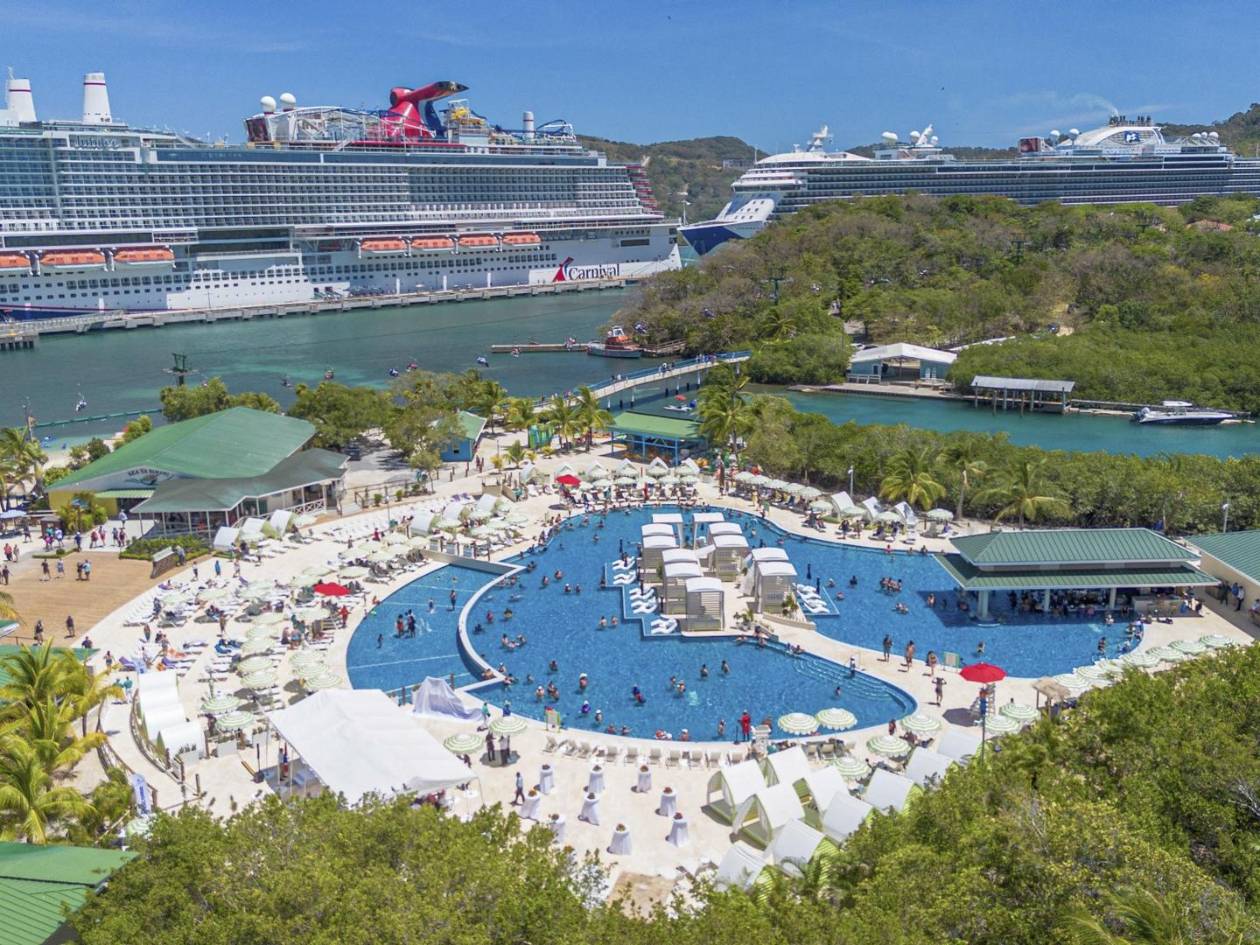 Destinos como Roatán son los más visitados en Honduras. La demanda hotelera se diversifica con los precios.