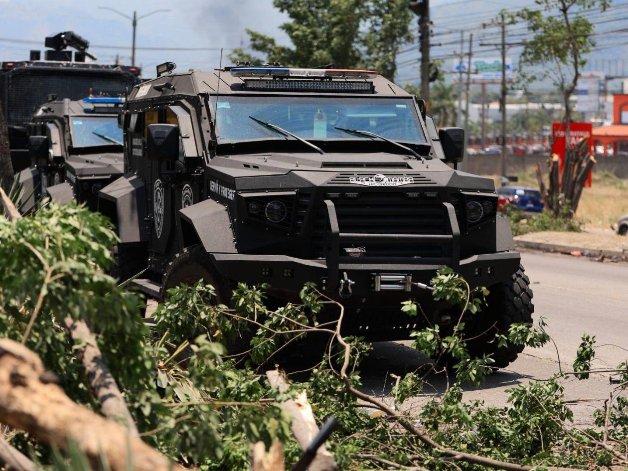 Estos automóviles tácticos han sido utilizados incluso para intervenir en protestas sociales en el valle de Sula.