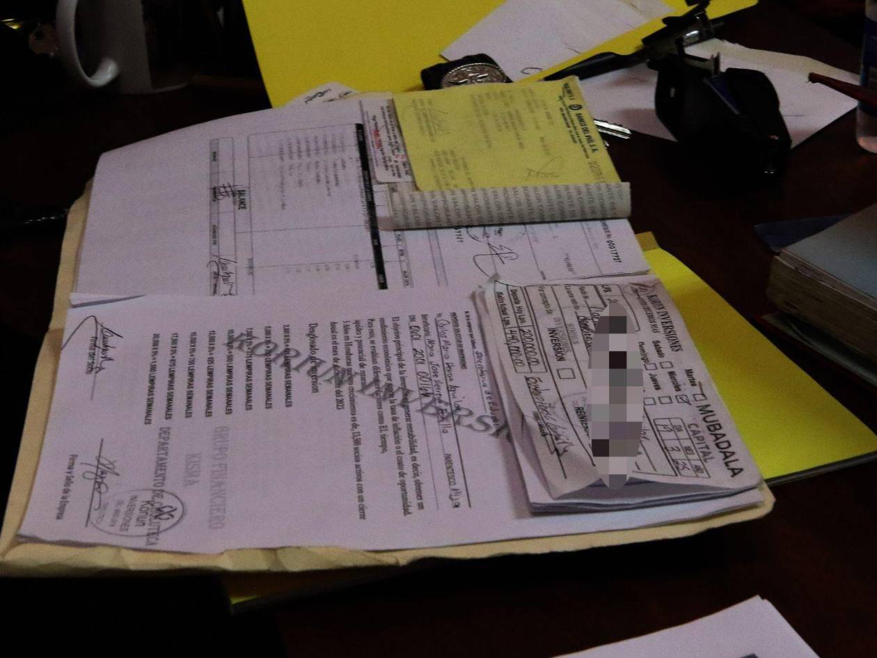 A cada socio se le solicitó entregar al menos cuatro copias de sus documentos, mientras que se les recomendó conservar el original para cuando el Gobierno autorice la devolución del capital.