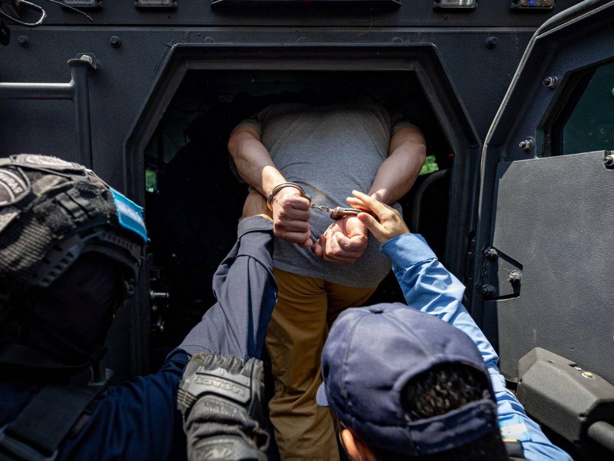 Ardón mantiene un proceso penal en Honduras por lavado de activos.