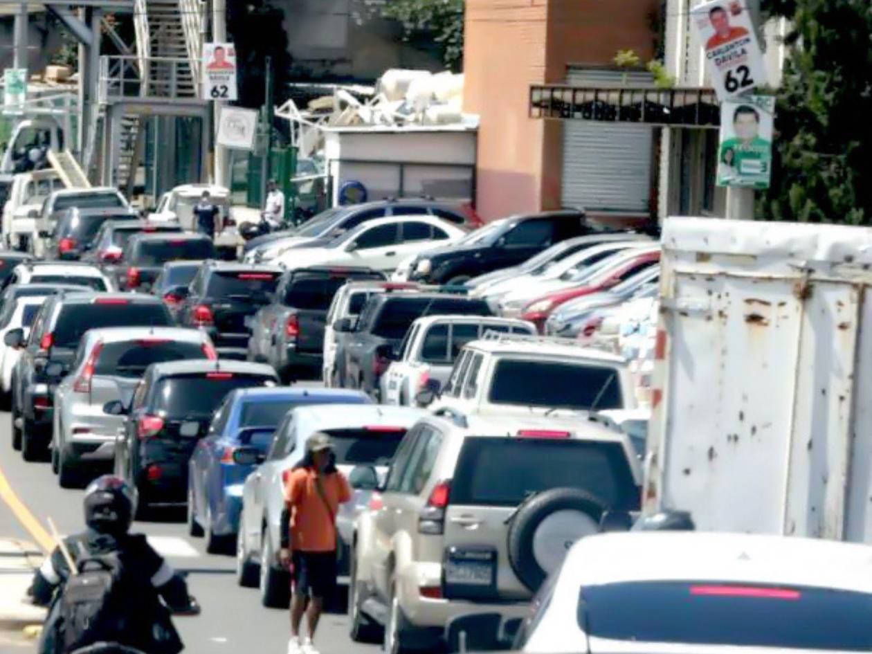 Expertos recomiendan al Gobierno profundizar en medidas del teletrabajo, garantizando la productividad.