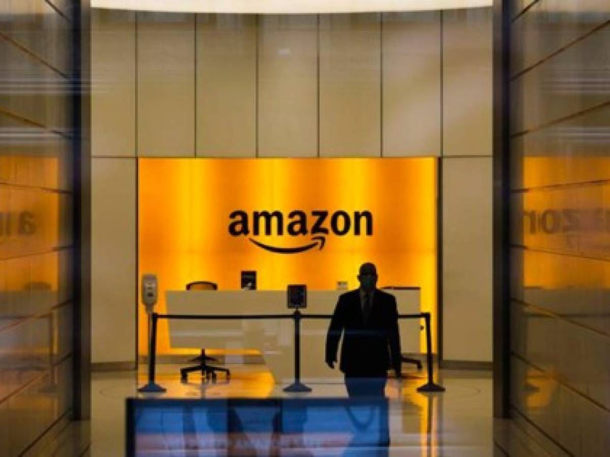 Amazon anuncia contratación de 100,000 empleados en EEUU y Canadá