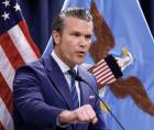 El secretario de Guerra de EE. UU., Pete Hegseth, el pasado 5 de marzo durante una conferencia de prensa en la sede del CENTCOM en la base aérea MacDill en Tampa, Florida, EE. UU. EFE/EPA/CRISTOBAL HERRERA-ULASHKEVICH