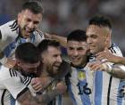 Messi y sus compañeros de Argentina festejando su golazo ante Panamá.