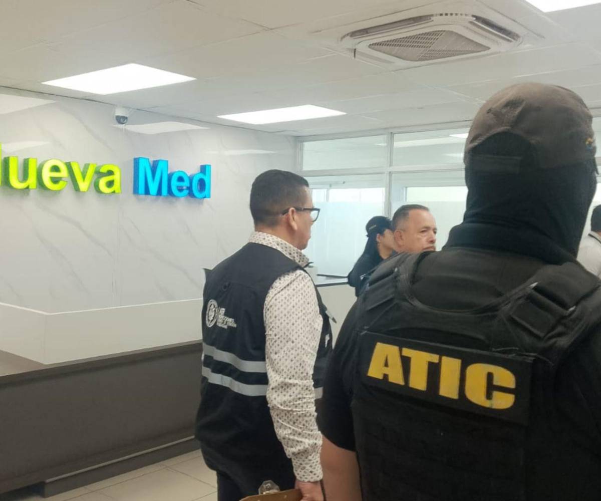 Nueva Med fue intervenida por la ATIC luego de la publicación de la serie “Estafas Médicas” de LA PRENSA Premium y EL HERALDO Plus