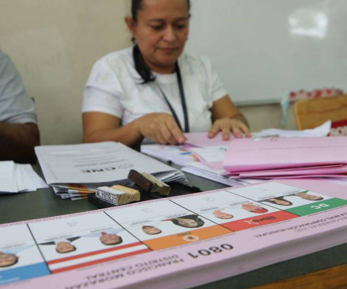 Las votaciones se llevaron a cabo el pasado domingo en medio de un ambiente de paz y expectativa en todos los departamentos del país.
