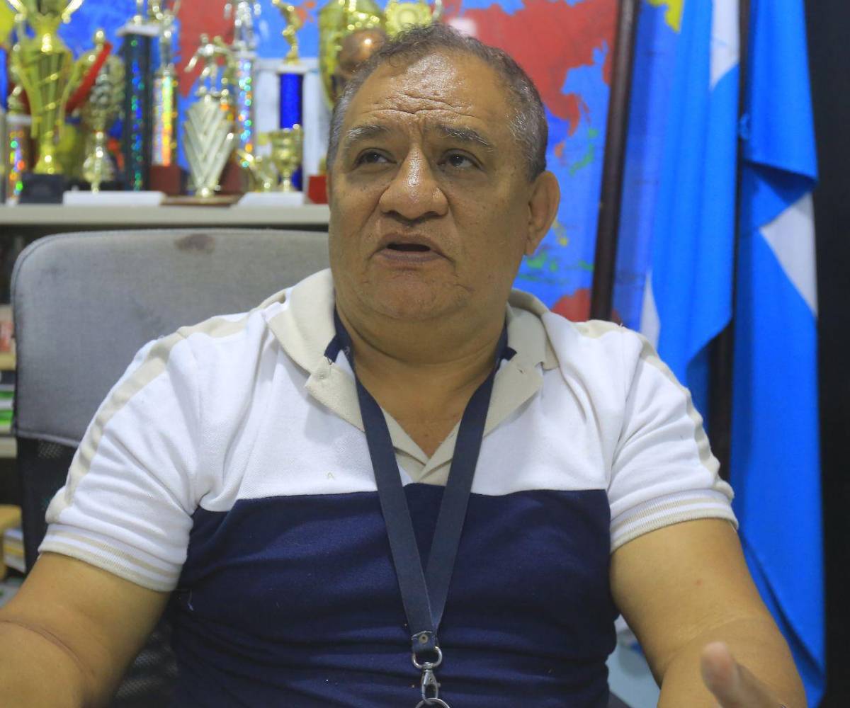 La dirección del centro educativo Altagracia Sánchez trabaja con medidas preventivas y correctivas en favor de sus estudiantes ante la presencia de grupos organizados en las cercanías.