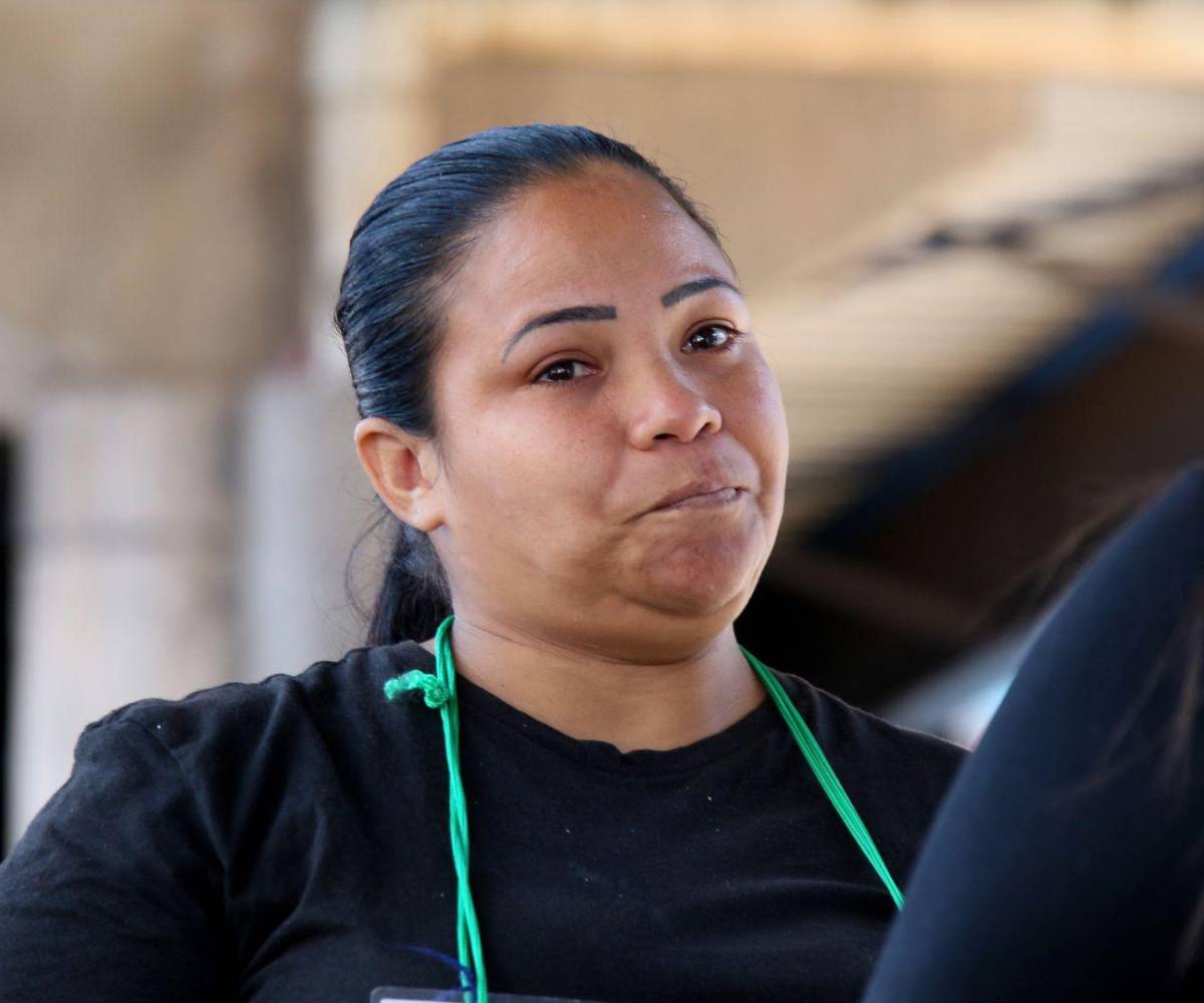 Tras meses de dificultades como migrante en Honduras, Milagro solo anhela poder reunirse con su madre y hermana en Venezuela.