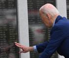 Biden rindió homenaje a su tío Ambrose J, Finnegan, Jr. durante una visita a un monumento conmemorativo de la<b> </b>guerra en su ciudad natal.