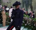 La Met Gala 2026 se celebra este lunes en Nueva York, consolidándose como la noche más importante de la moda a nivel mundial y generando expectativa por sus invitados, temática y contexto social.