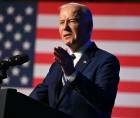 El presidente estadounidense Joe Biden habla sobre “cómo la Ley CHIPS y Ciencia y su agenda de Inversión en Estados Unidos están haciendo crecer la economía y creando empleos”.