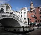 Los turistas que visiten Venecia por un día deberán cancelar un monto de 5 euros para ingresar a la ciudad.