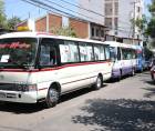 Buses con material electoral en elecciones primarias 2025.