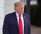 El presidente de Estados Unidos, Donald Trump, habla desde la Casa Blanca este sábado en Washington (EE.UU.).