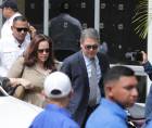 El expresidente Juan Orlando Hernández llegó este miércoles a la Corte Suprema de Justicia (CSJ), acompañado de sus familiares, para participar en la audiencia relacionada con las acusaciones presentadas en su contra por el Ministerio Público (MP) y la Procuraduría General de la República (PGR).