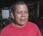 El campesino hondureño Armando Suchite habla durante una entrevista con EFE este jueves, en Rigores (Honduras).