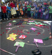 Hondureñas exigen un alto a la violencia de género