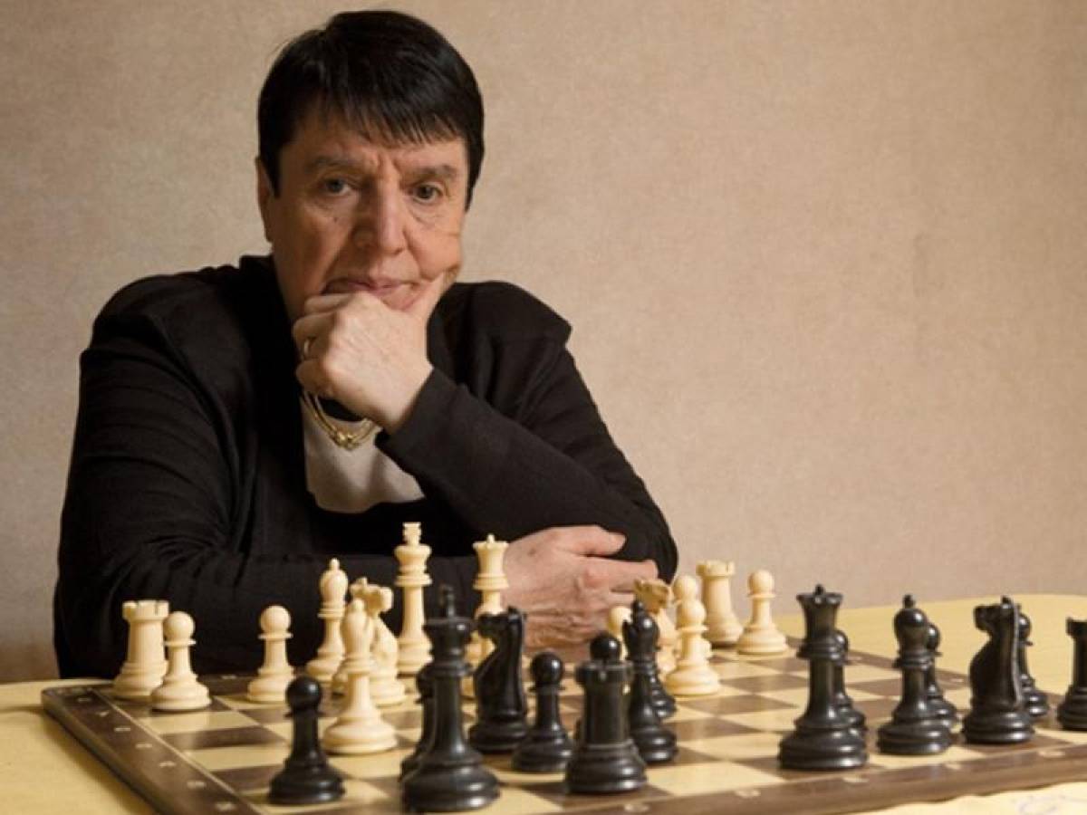 Netflix indemnizará con 5 millones dólares a ajedrecista por Gambito de Dama
