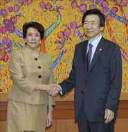 Corea del Sur y Honduras firman acuerdo para estrechar lazos políticos