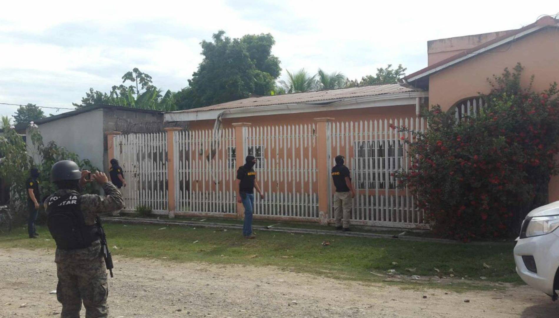 $!Muchas de las propiedades de Sierra fueron aseguradas por las autoridades hondureñas.