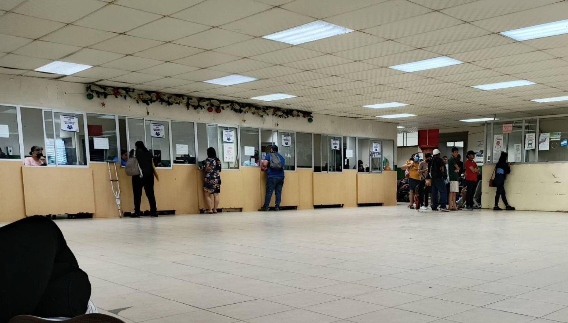 $!En el Seguro Social no hay suficiente medicamentos para enfermedades crónicas, por lo que los pacientes deben comprarlos en droguerías privadas para continuar su tratamiento.