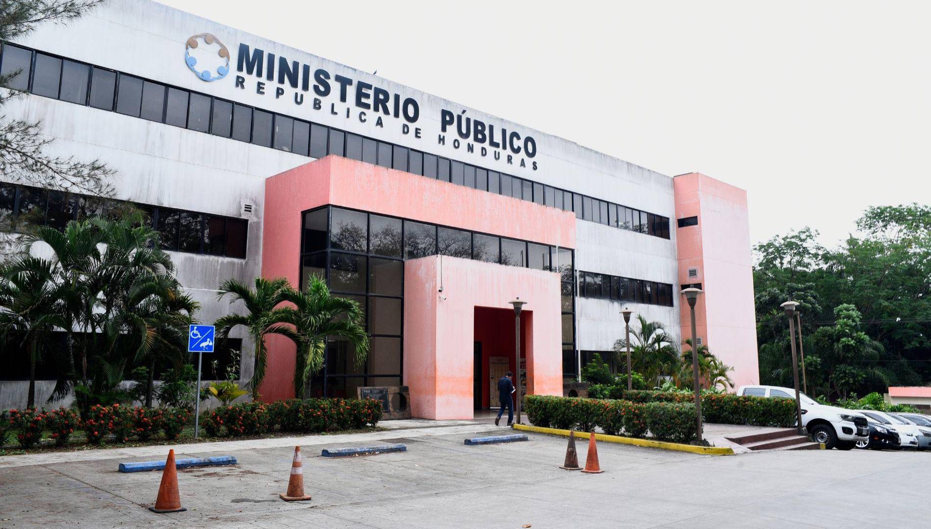 $!El Ministerio Público tiene una dependencia especializada en atender denuncias donde se vulnera a la mujer, para proceder con las investigaciones y ejecutar las respectivas capturas; sin embargo, son pocos los casos que logran recibir.