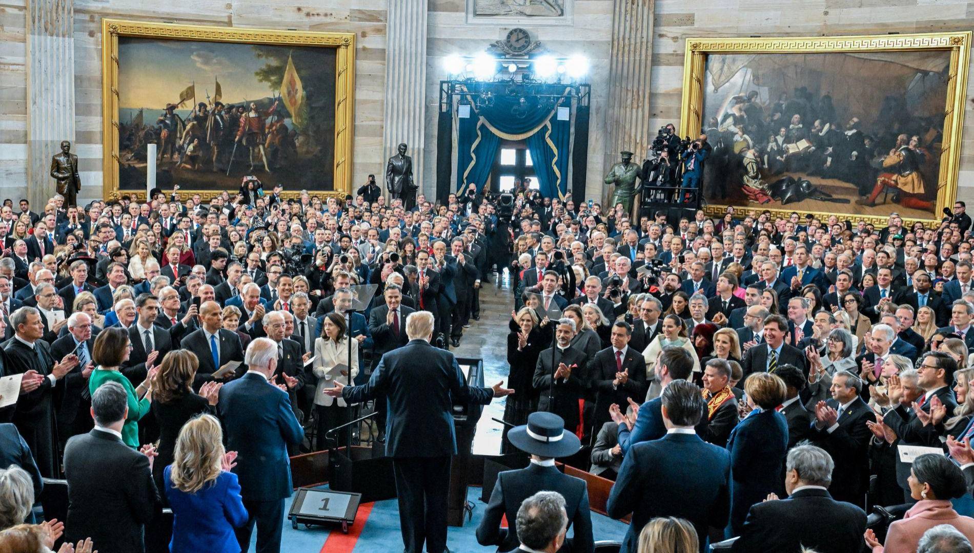 $!La ceremonia de investidura contó con la presencia de aproximadamente 800 invitados.