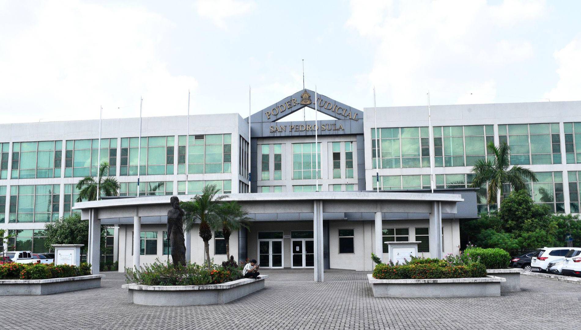 $!Aunque ha habido un importante avance de justicia contra quienes operan entre las sombras de la pornografía infantil, aún son insuficientes los trabajos para combatir los demás delitos cibernéticos de índole sexual.