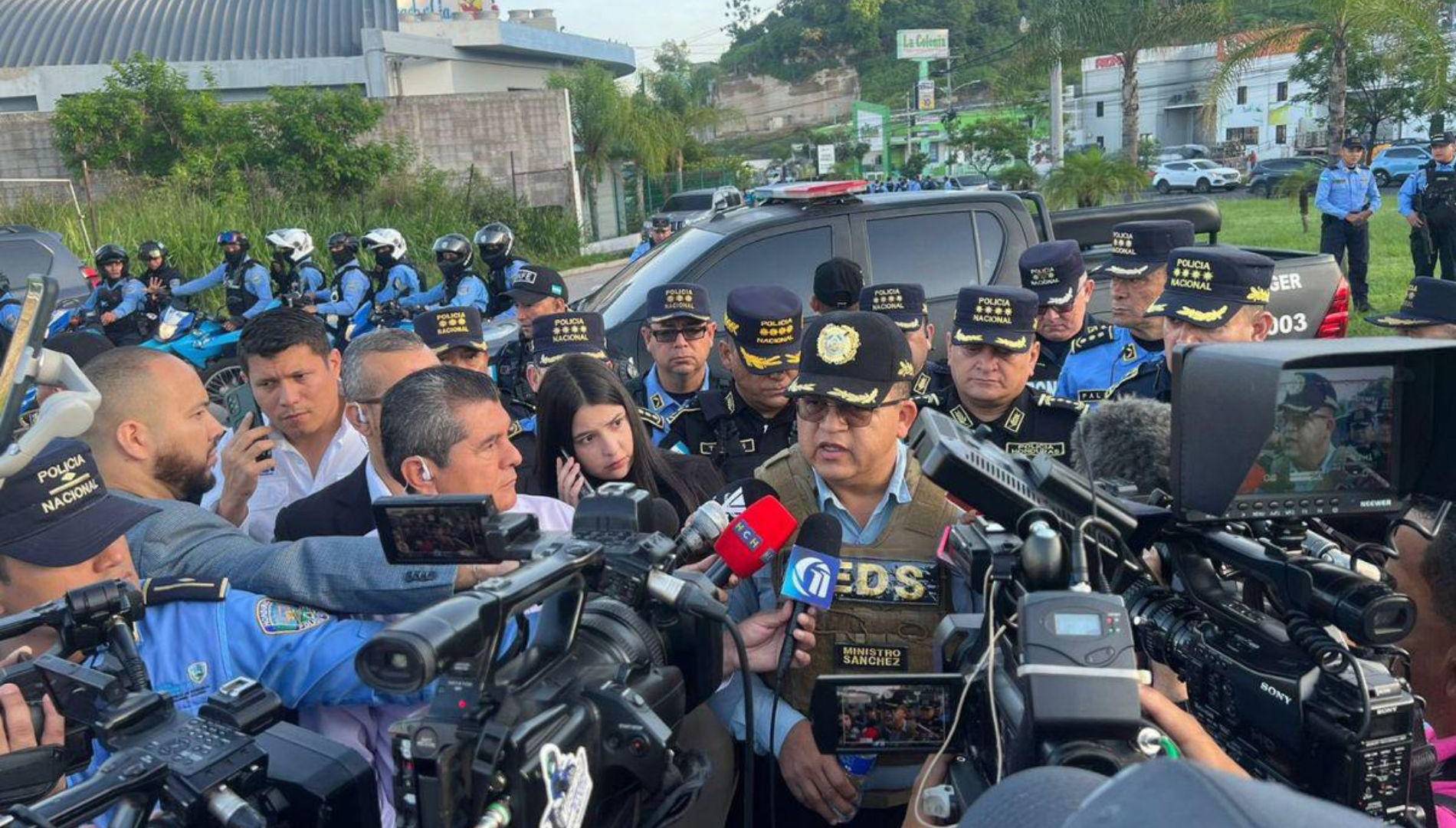 $!Las autoridades anunciaron las medidas como nuevas, pero ya las estipulan las leyes del país.