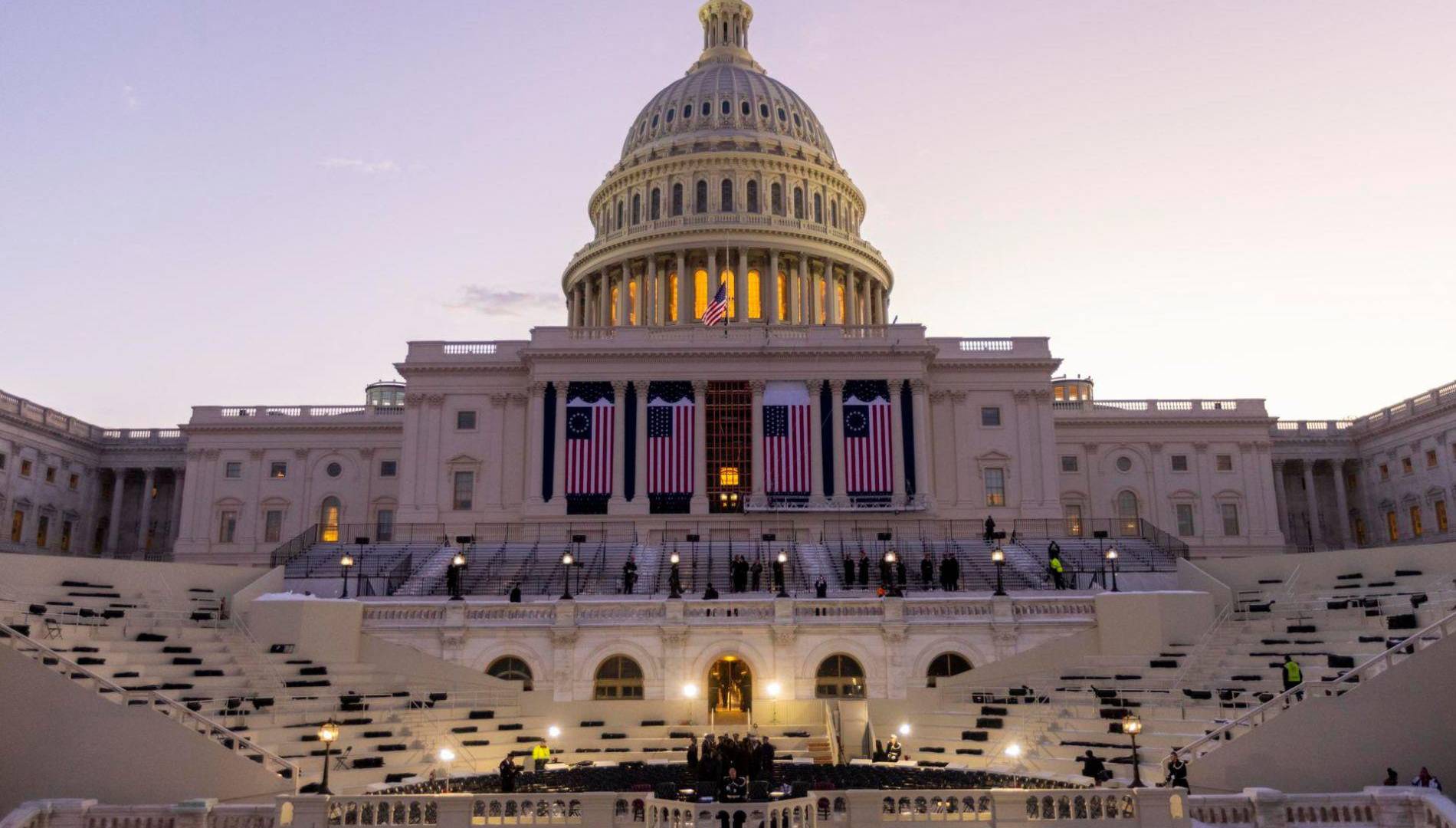 $!os preparativos para la toma de posesión de Donald Trump ya están en marcha en el Capitolio.
