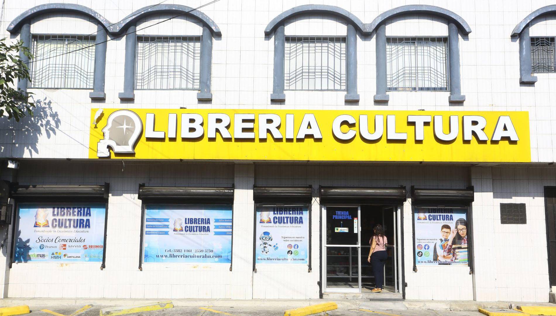 $!Además de los libros tradicionales en formato impreso, también se ofrecen libros electrónicos y audiolibros.