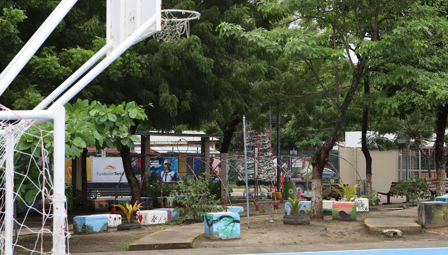 $!Pese a la delincuencia que ha marcado las zonas, sectores sociales en la Rivera Hernández se han esforzado para darle un nuevo rostro.