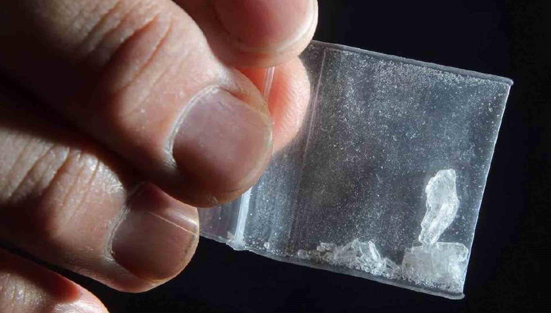 $!Subida de la presión arterial, derrame cerebral, conducta violenta, ansiedad, confusión, insomnio, venas colapsadas, neumonía, inflamación y revestimiento del corazón, hipotermia y muerte.