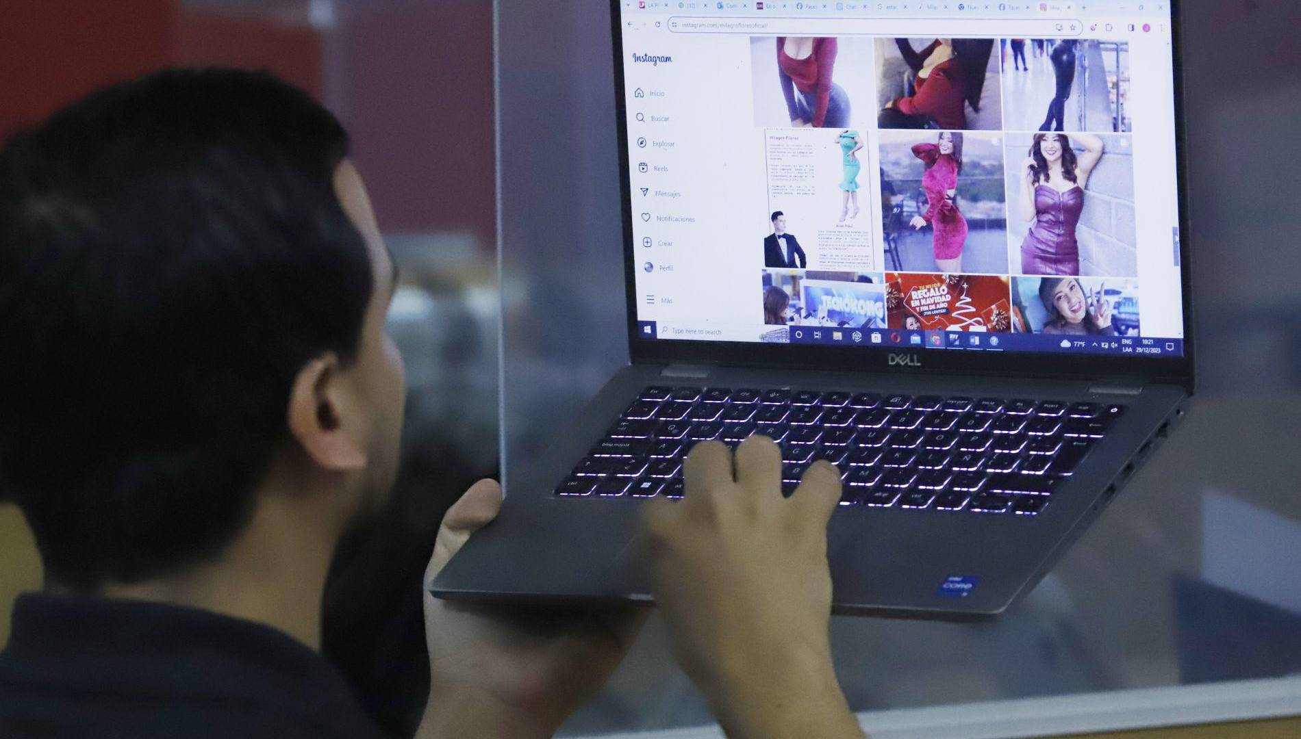 $!Presentadoras de televisión nacionales experimentan permanentemente cambios en su físico y estas a su vez se convierten en espejo de deseo de imitación para usuarias que navegan en las redes.