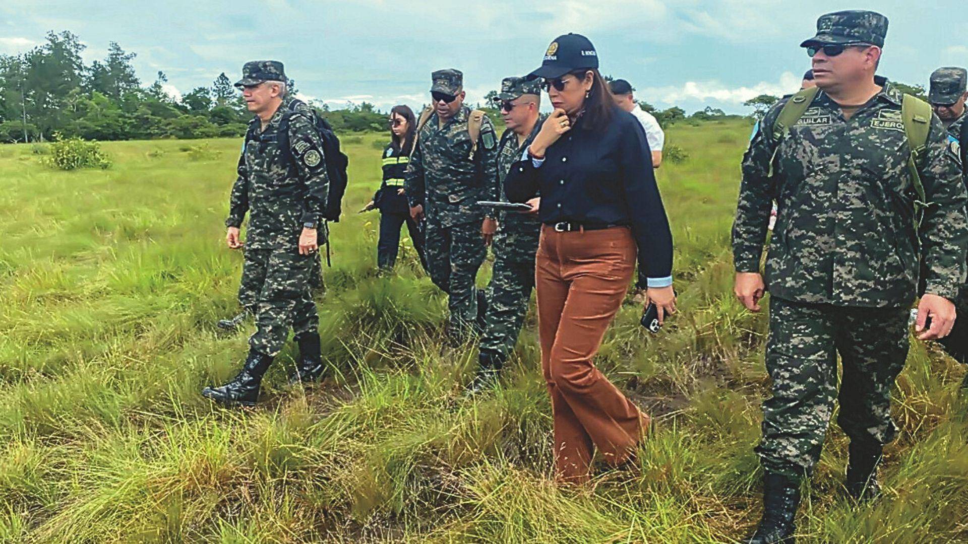 $!Rixi Mncada, exsecretaria de Defensa, justificó la construcción de la cárcel, alegando que Mocorón ha sido utilizado como como un corredor para el tráfico de drogas.