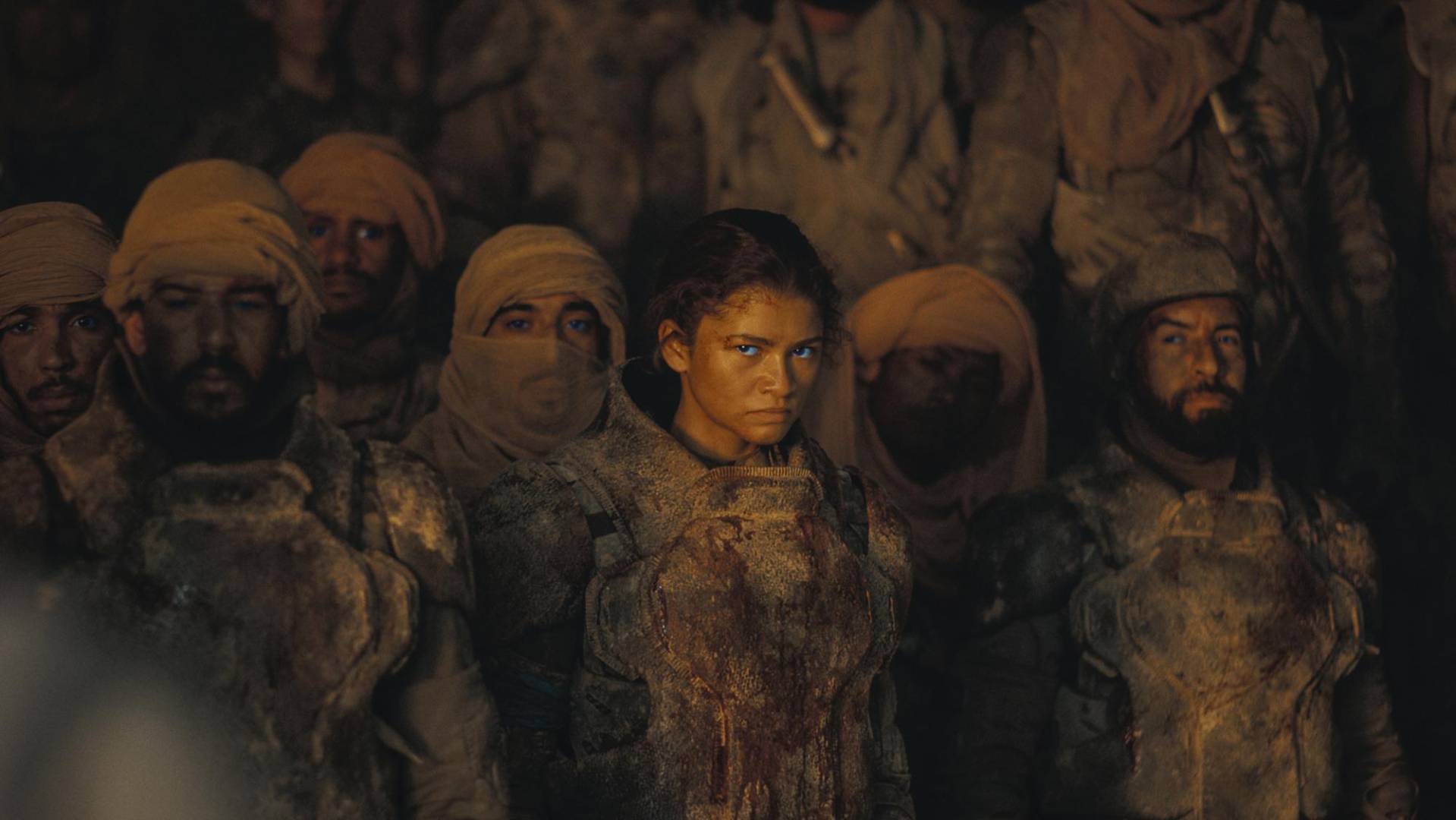 $!Zendaya como una fremen, uno de los habitantes nativos del desierto con su propio idioma, en “Dune: Parte Dos”.