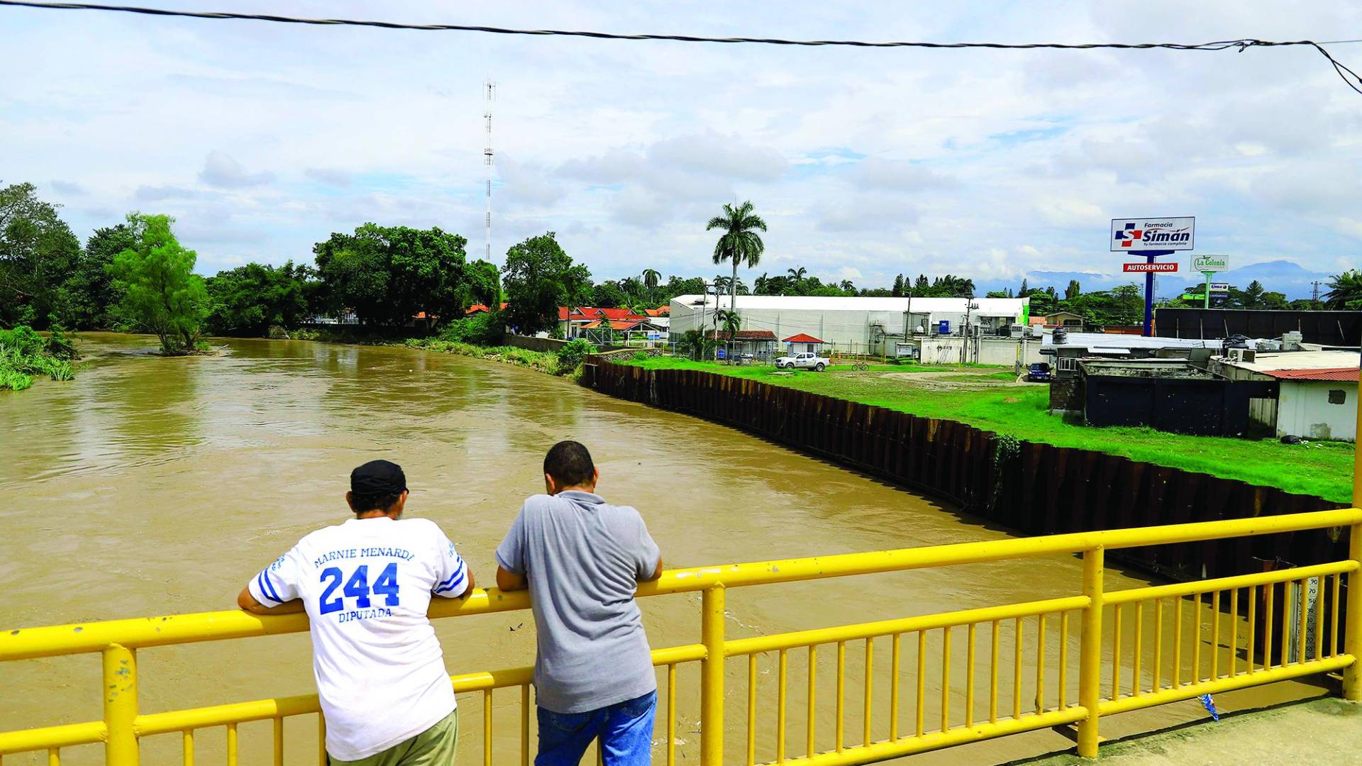 $!Los pobladores Resienten la falta de una solución definitiva para evitar cada año las inundaciones.