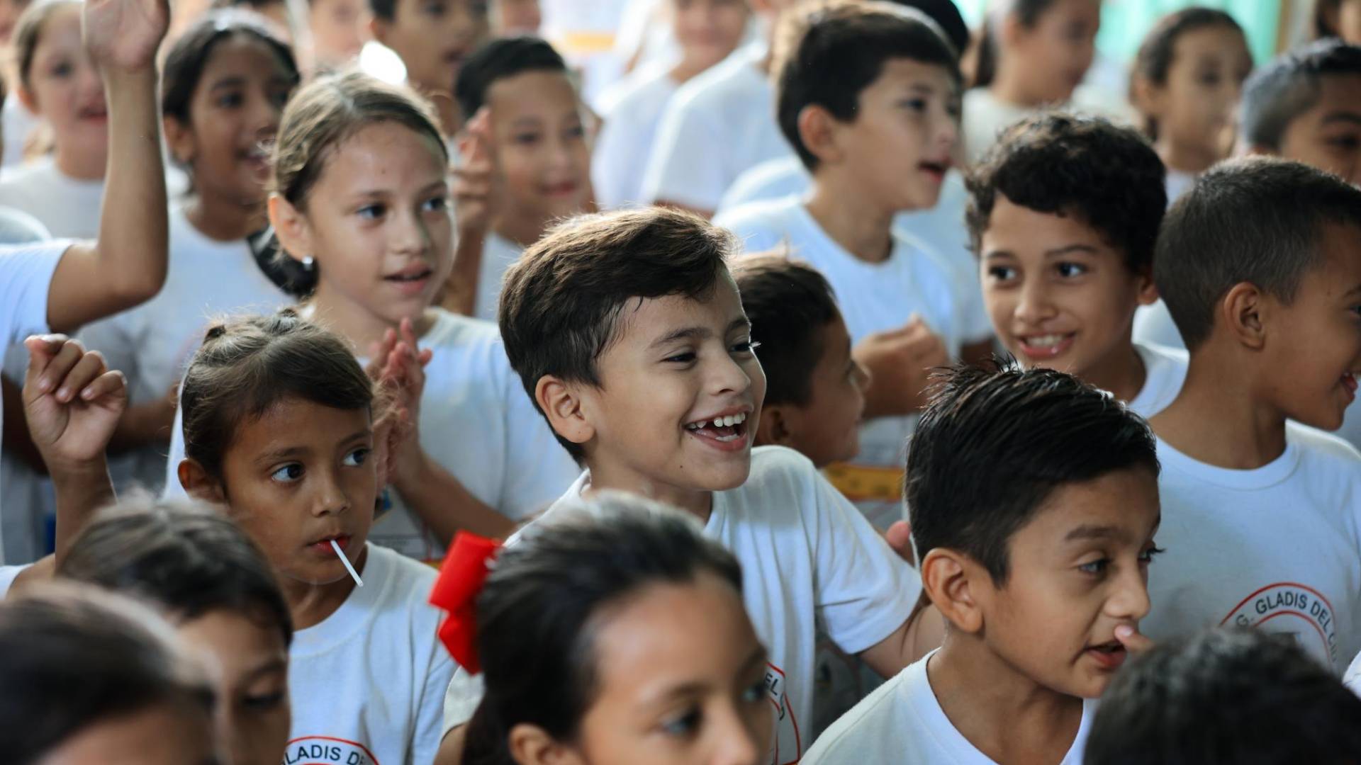 $!Los alumnos se divirtieron mientras aprendían sobre efectos del bullying.