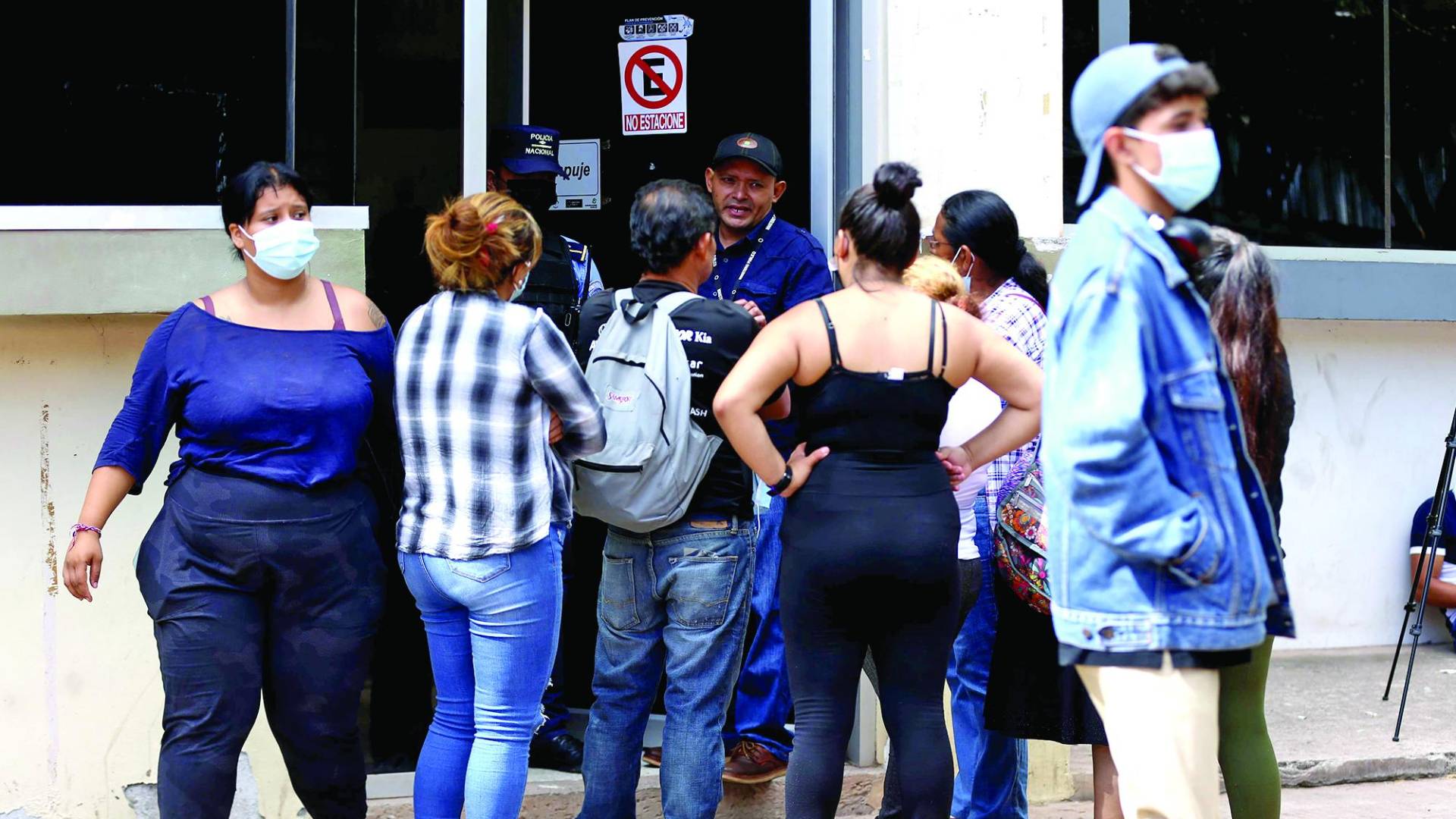 $!Medicina Forense hizo autopsia e identificación de la mayoría de las mujeres muertas.