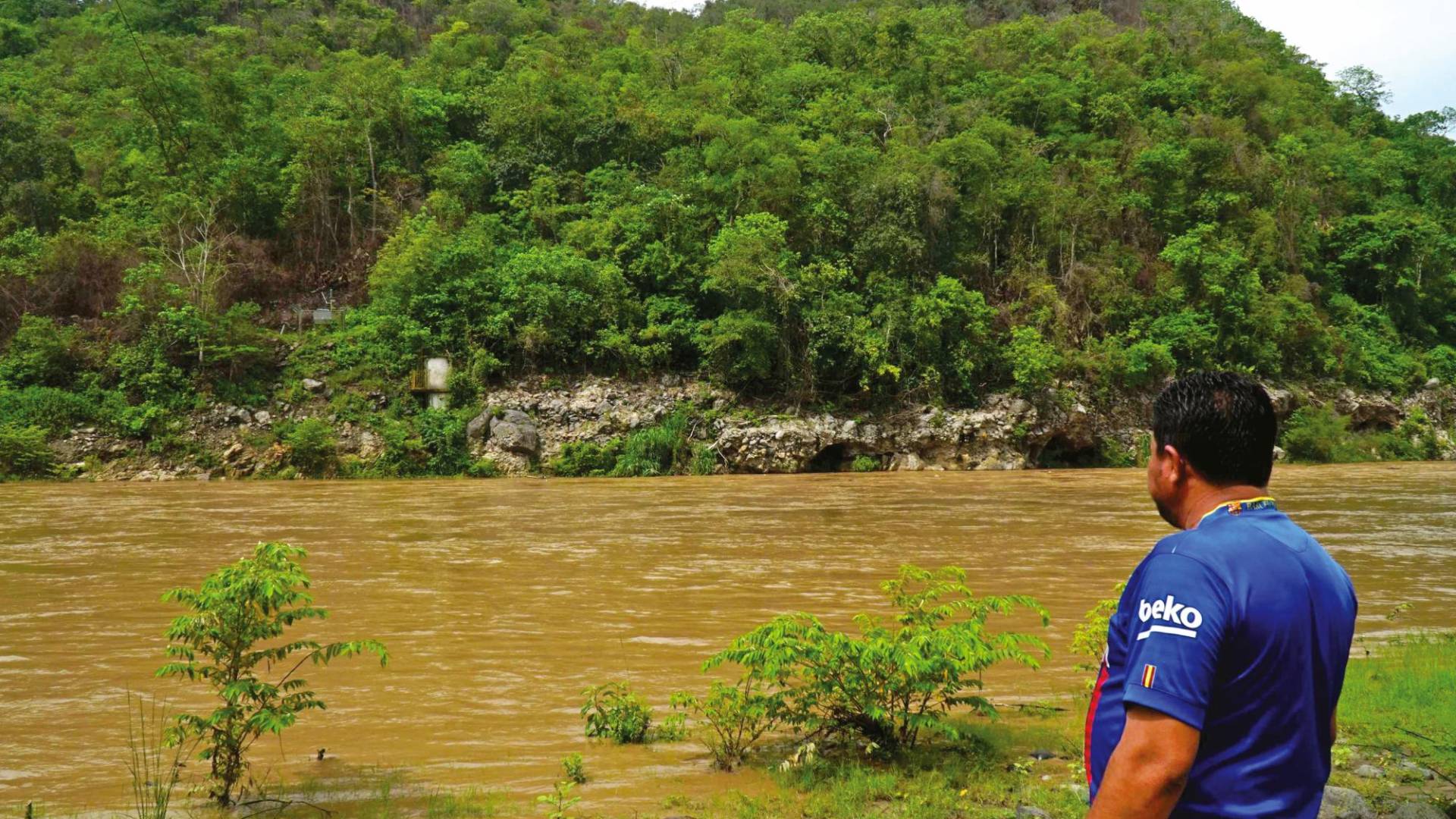 Desvalidos ante las lluvias y los huracanes