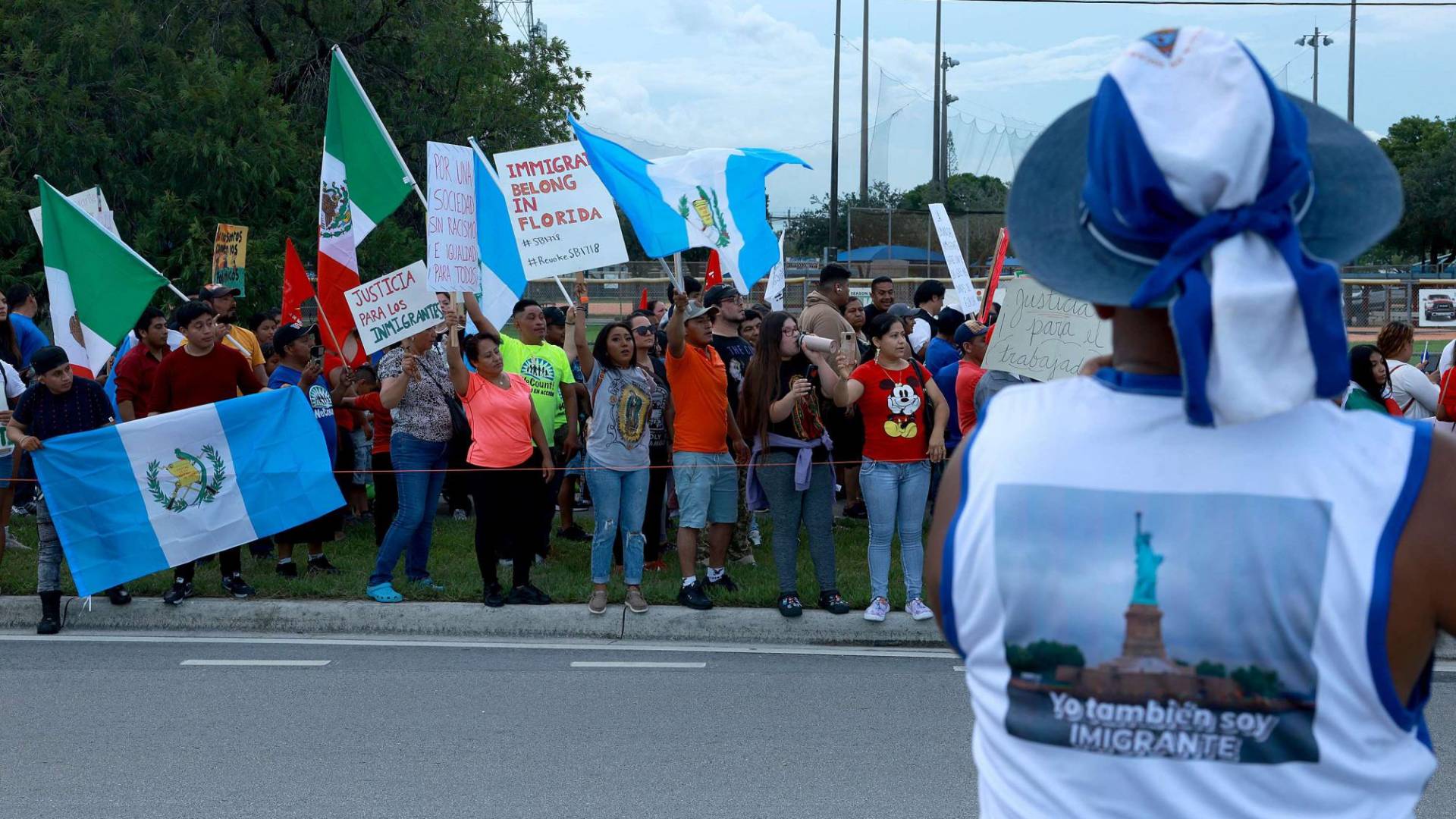 $!Organizaciones de defensa preparan una demanda que será interpuesta en los próximos días con argumentos en contra de la ley.