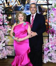 Maritza y Víctor Manuel Lara celebraron 30 años de matrimonio entre el regocijo y la gratitud con el Creador, sus familias y amistades.