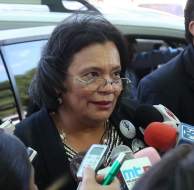 Por muerte de su hijo, rectora pide investigar cadena de mando de la Policía