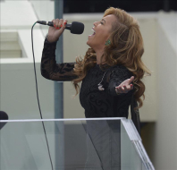 Beyoncé entonó himno de EUA en la investidura de Obama