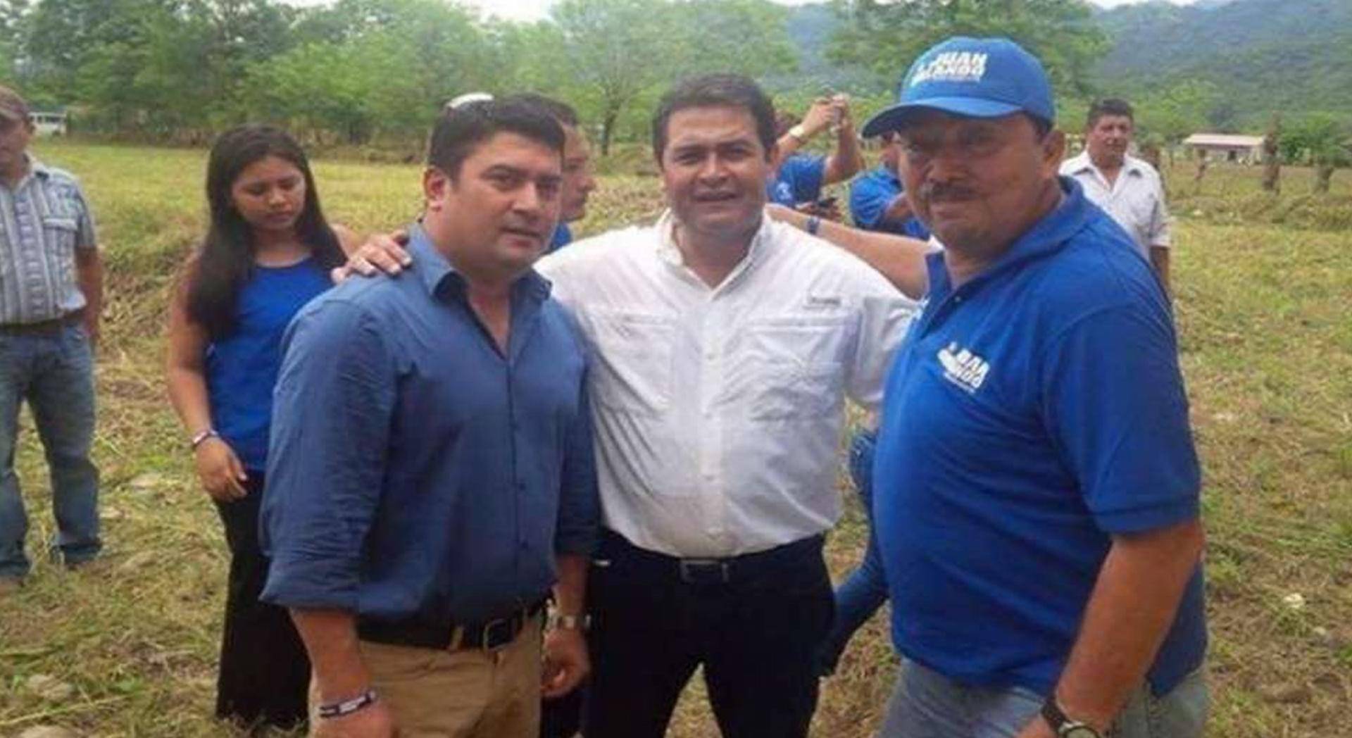 $!Alexander Ardón, el primero del lado izquierdo.