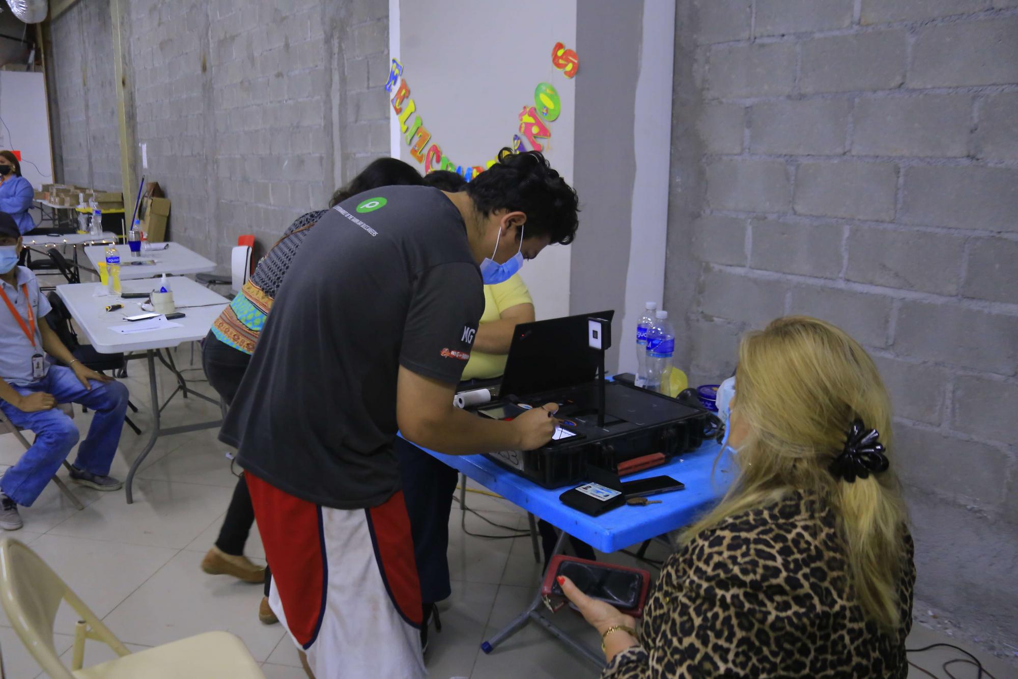 Hay más de 40,000 nuevas identidades sin reclamar.